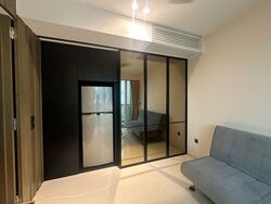 Vacanza @ East (D14), Condominium #562748091